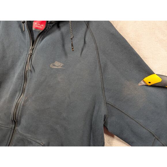 Nike Tech Essentials Full Zip Hoodie Jacket Size XXL 2XL Black *Distressed - Picture 3 of 11